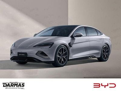 Neu BYD Seal Design 230 kW (313 PS) 2026 Grau Limousine