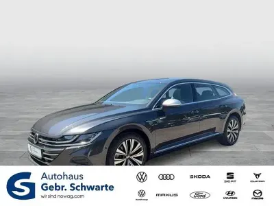 Gebraucht VW Arteon Elegance 218 PS (160 kW) 2022 Grau Limousine