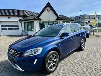 Gebraucht Volvo XC60 Ocean Race 181 PS (133 kW) 2015 Blau SUV