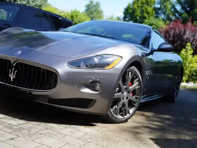 Usata Maserati Granturismo 441 CV (324 kW) 2009 Grigio Coupé