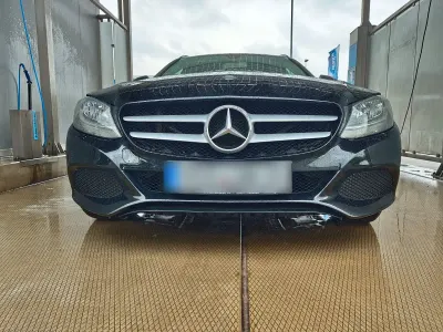 Gebraucht Mercedes C200 136 PS (100 kW) 2015 Schwarz Limousine