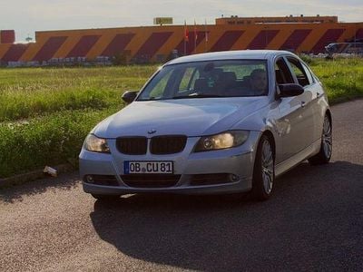 BMW 325