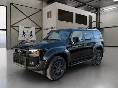 Neu Toyota Land Cruiser Prado 204 PS (150 kW) 2026 Schwarz SUV