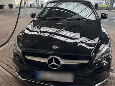 Mercedes CLA220
