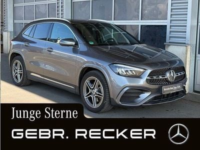 Gebraucht Mercedes GLA200 Advanced 163 PS (119 kW) 2024 Lack mountaingrau SUV