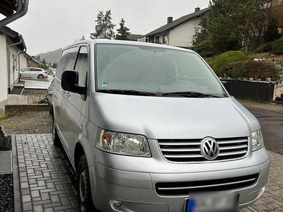 Gebraucht VW T5 102 PS (75 kW) 2008 Silber Van