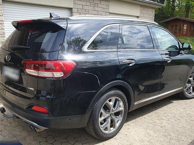 Gebraucht Kia Sorento 200 PS (147 kW) 2016 Schwarz SUV