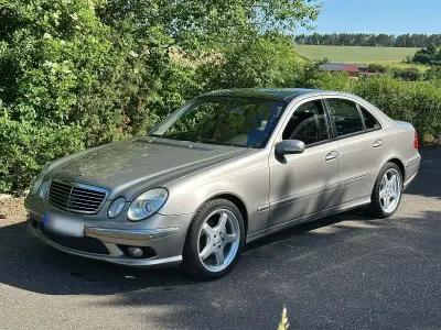 Gebraucht Mercedes E280 Avantgarde 190 PS (139 kW) 2005 Silber Limousine