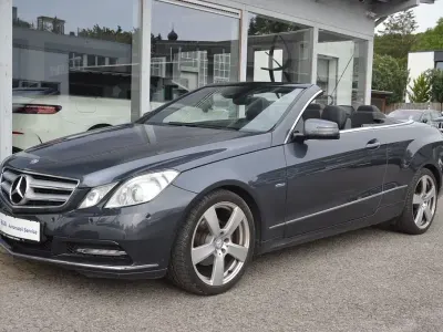 Gebraucht Mercedes E250 204 PS (150 kW) 2012 Grau Cabrio