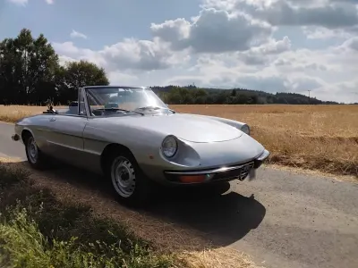Gebraucht Alfa Romeo Spider Veloce 115 PS (84 kW) 1971 Silber Cabrio
