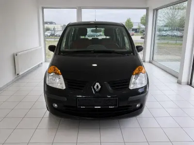 Brugt Renault Modus 75 HK (55 kW) 2005 Sort MPV