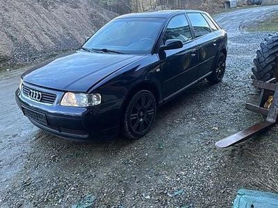 Gebraucht Audi A3 2001 Blau Kleinwagen