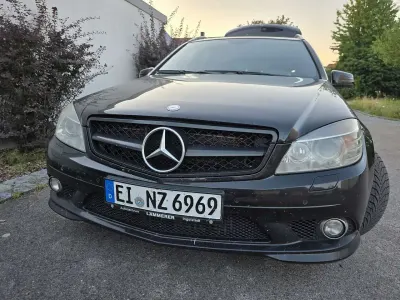Gebraucht Mercedes C220 170 PS (125 kW) 2009 Schwarz Kombi