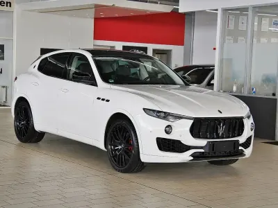 Gebraucht Maserati Levante 275 PS (202 kW) 2016 Weiß SUV