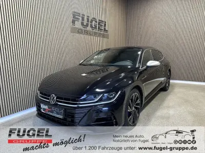 Używany VW Arteon R 320 KM (235 kW) 2022 Czarny Sedan/Limuzyna