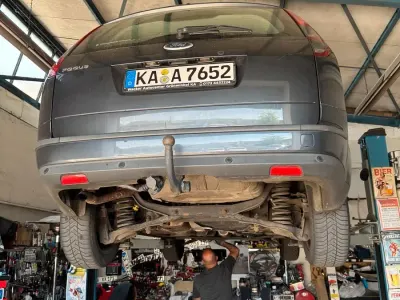 Gebraucht Ford Focus 101 PS (74 kW) 2006 Grau Kombi