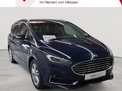 Gebraucht Ford S-MAX Titanium 150 PS (110 kW) 2022 Blau Van / Kleinbus