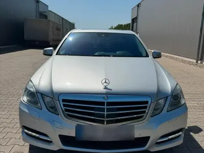 Gebraucht Mercedes E350 231 PS (169 kW) 2010 Silber Limousine