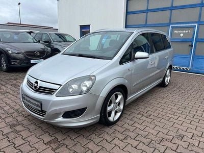 Second-hand Opel Zafira Sport 125 CP (91 kW) 2008 Argintiu Monovolum
