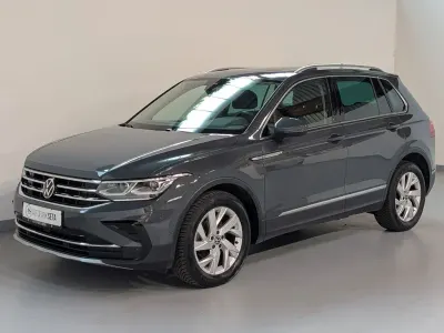 Gebraucht VW Tiguan Elegance 150 PS (110 kW) 2023 Grau SUV