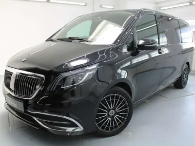 Gebraucht Mercedes V220 Exclusive 163 PS (119 kW) 2020 Schwarz Van / Kleinbus