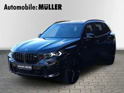 Używany BMW X5 M Sport 530 KM (389 kW) 2024 Czarny SUV