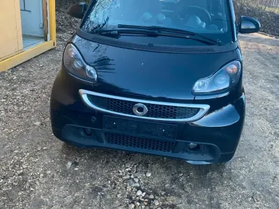 Używany Smart ForTwo Coupé 71 KM (52 kW) 2012 Czarny Coupe