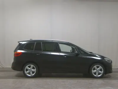 Gebraucht BMW 218 Advantage 150 PS (110 kW) 2021 Schwarz Kombi
