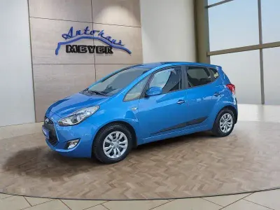 Gebraucht Hyundai ix20 90 PS (66 kW) 2015 Ara blue Kleinwagen
