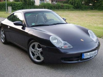 Porsche 911 Carrera