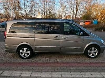Gebraucht Mercedes Viano 163 PS (119 kW) 2011 Grau Van / Kleinbus