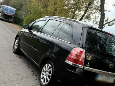 Gebraucht Opel Zafira 140 PS (102 kW) 2006 Schwarz Van / Kleinbus