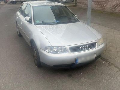 Gebraucht Audi A3 101 PS (74 kW) 2001 Silber Kleinwagen