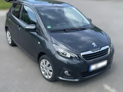 Gebraucht Peugeot 108 Allure 82 PS (60 kW) 2018 Grau Kleinwagen