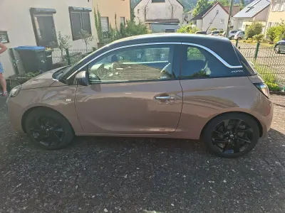 Gebraucht Opel Adam Unlimited 101 PS (74 kW) 2017 Andere farben Kleinwagen