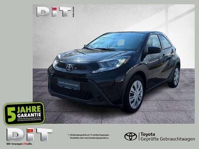 Usata Toyota Aygo X X-play 72 CV (52 kW) 2022 Nero SUV