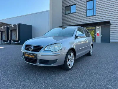 Gebraucht VW Polo 70 PS (51 kW) 2009 Silber Kleinwagen