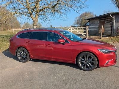 Gebraucht Mazda 6 Nakama Intense 192 PS (141 kW) 2017 Rot Limousine