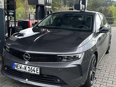 Gebraucht Opel Astra Business Edition 150 PS (110 kW) 2023 Grau Kombi