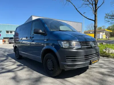Gebraucht VW T6 102 PS (75 kW) 2016 Blau Van
