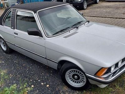 Gebraucht BMW 316 90 PS (66 kW) 1978 Silber Cabrio