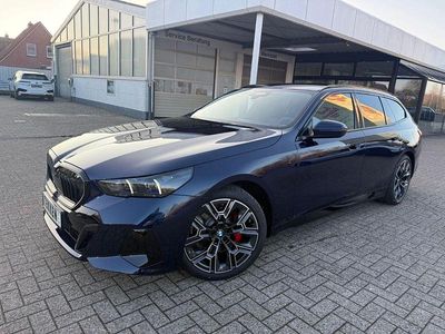 Neu BMW 520 Comfort Edition 197 PS (144 kW) 2025 Blau Kombi