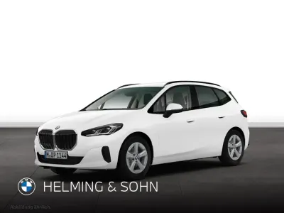 Gebraucht BMW 220 Active Tourer 156 PS (114 kW) 2025 Weiß Van / Kleinbus