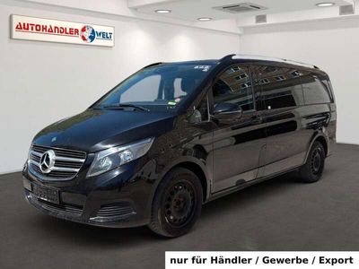 Mercedes V220