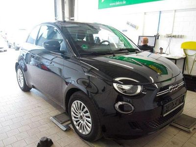 Gebraucht Fiat 500e 50 kW (69 PS) 2021 Onyx schwarz (10n) Kleinwagen