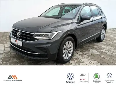 Gebraucht VW Tiguan Life 150 PS (110 kW) 2023 Grau SUV