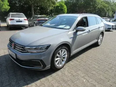Gebraucht VW Passat GTE 218 PS (160 kW) 2022 Grau Kombi