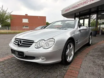 Gebraucht Mercedes SL350 245 PS (180 kW) 2003 Brillantsilber Cabrio