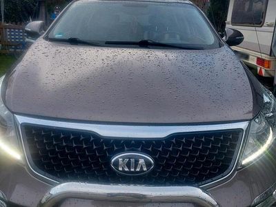 Gebraucht Kia Sportage 166 PS (122 kW) 2014 Grün SUV