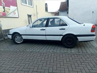 Mercedes C180